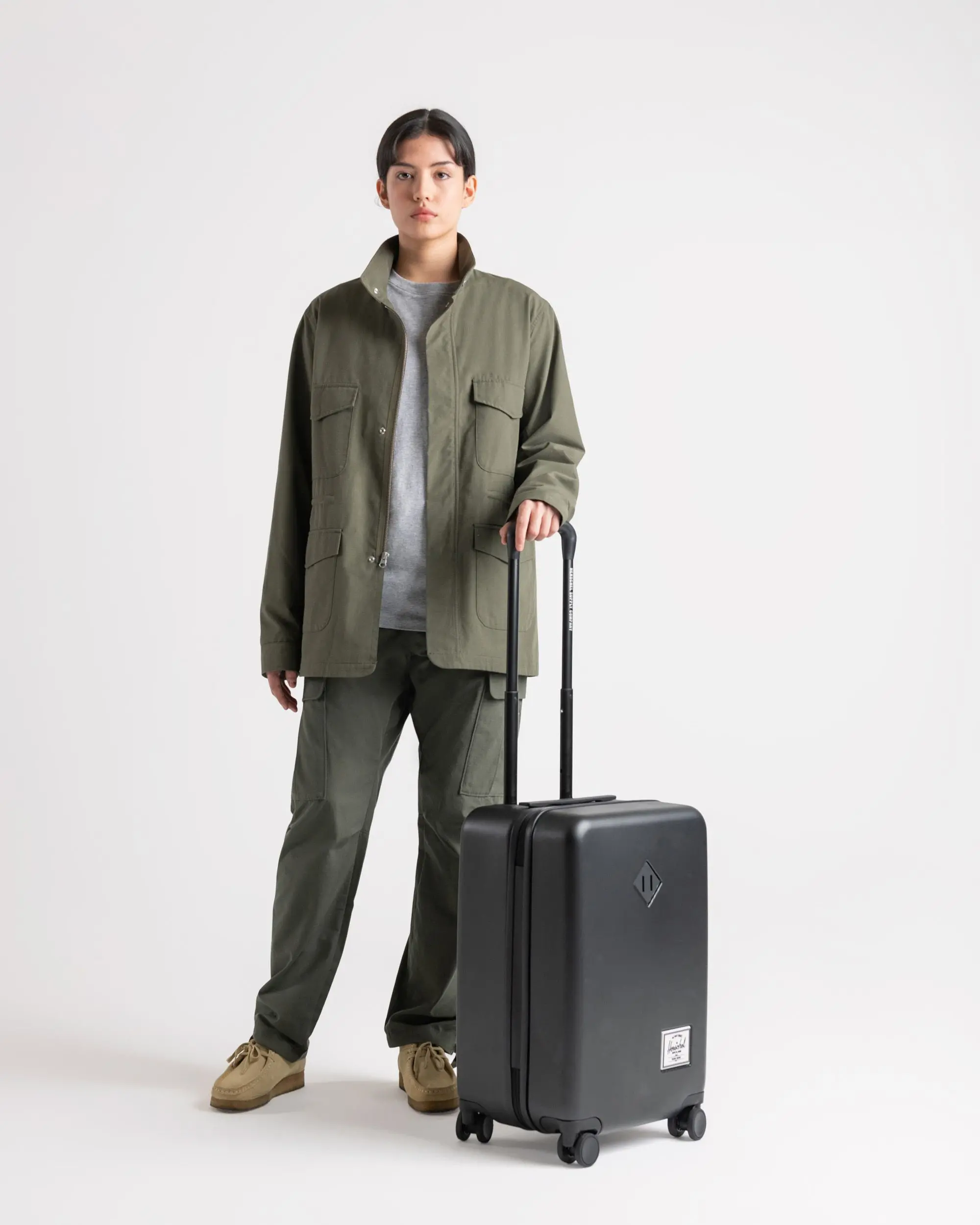 Large carry on outlet